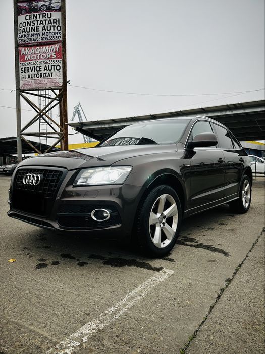 Vand Audi Q5 - 2012