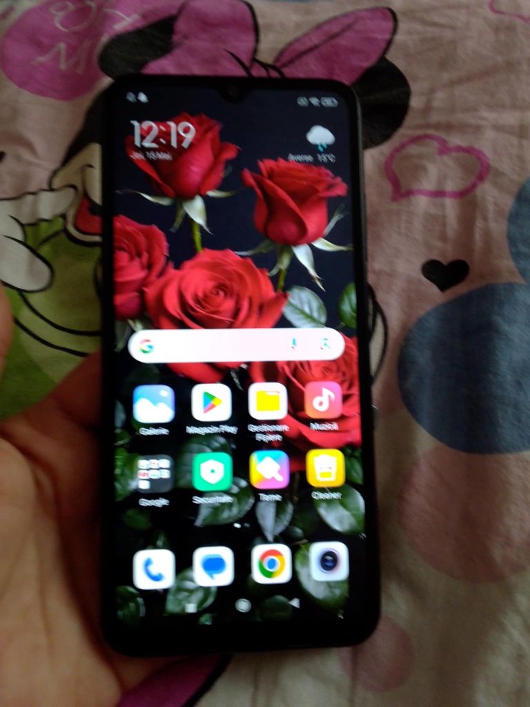 Vand telefon in stare buna