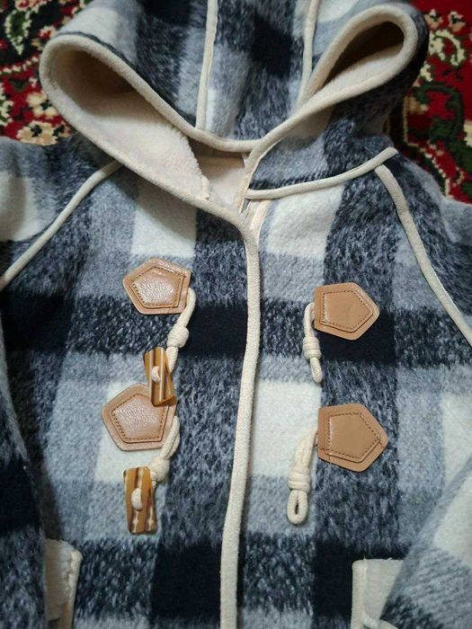 Стильное зимнее пальто на мальчика или девочку и шарф кашемир