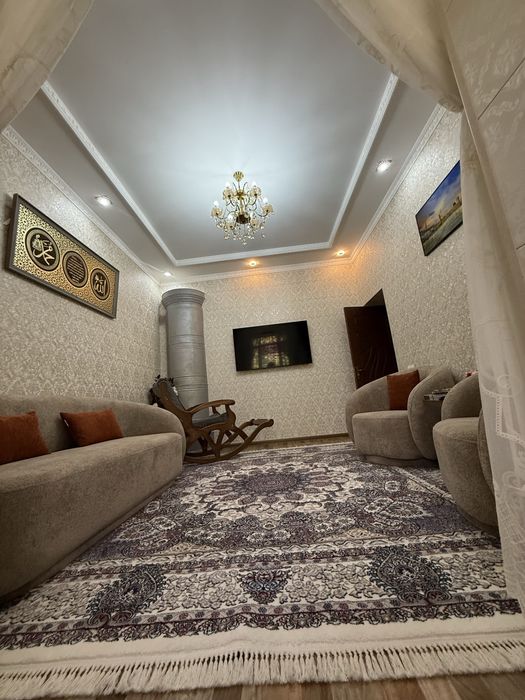 Квартира  2 хона 2 этаж чирчик бозор макро ёнида