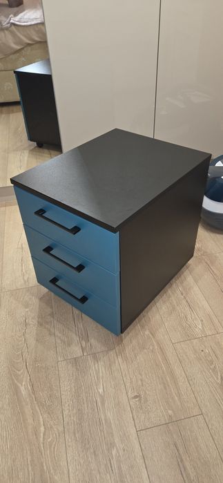 Шкаф красив и много здрав