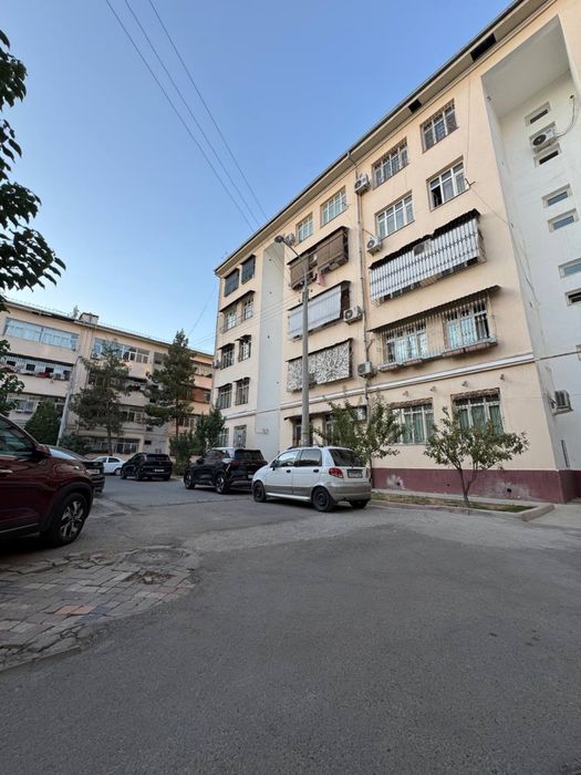 Юнусабод 9.кв Банковский дом 2х4/4/5 евроквартира 71.кв