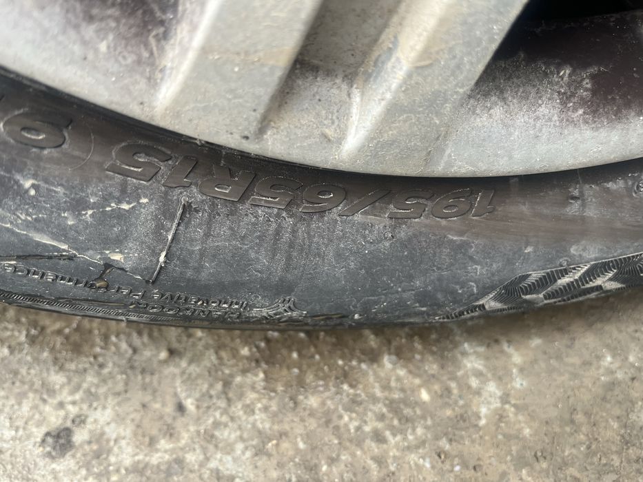 Dezmembrez Skoda Octavia 2 facelift 1.6 diesel euro 5