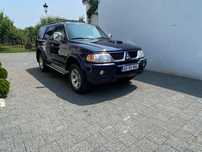 Vand Mitsubishi Pajero Sport