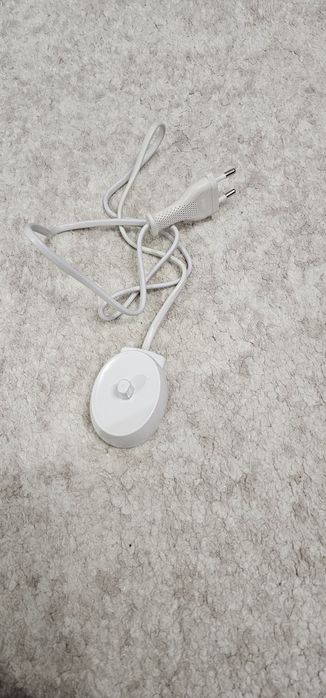 Зарядно за четка Brown оригинал