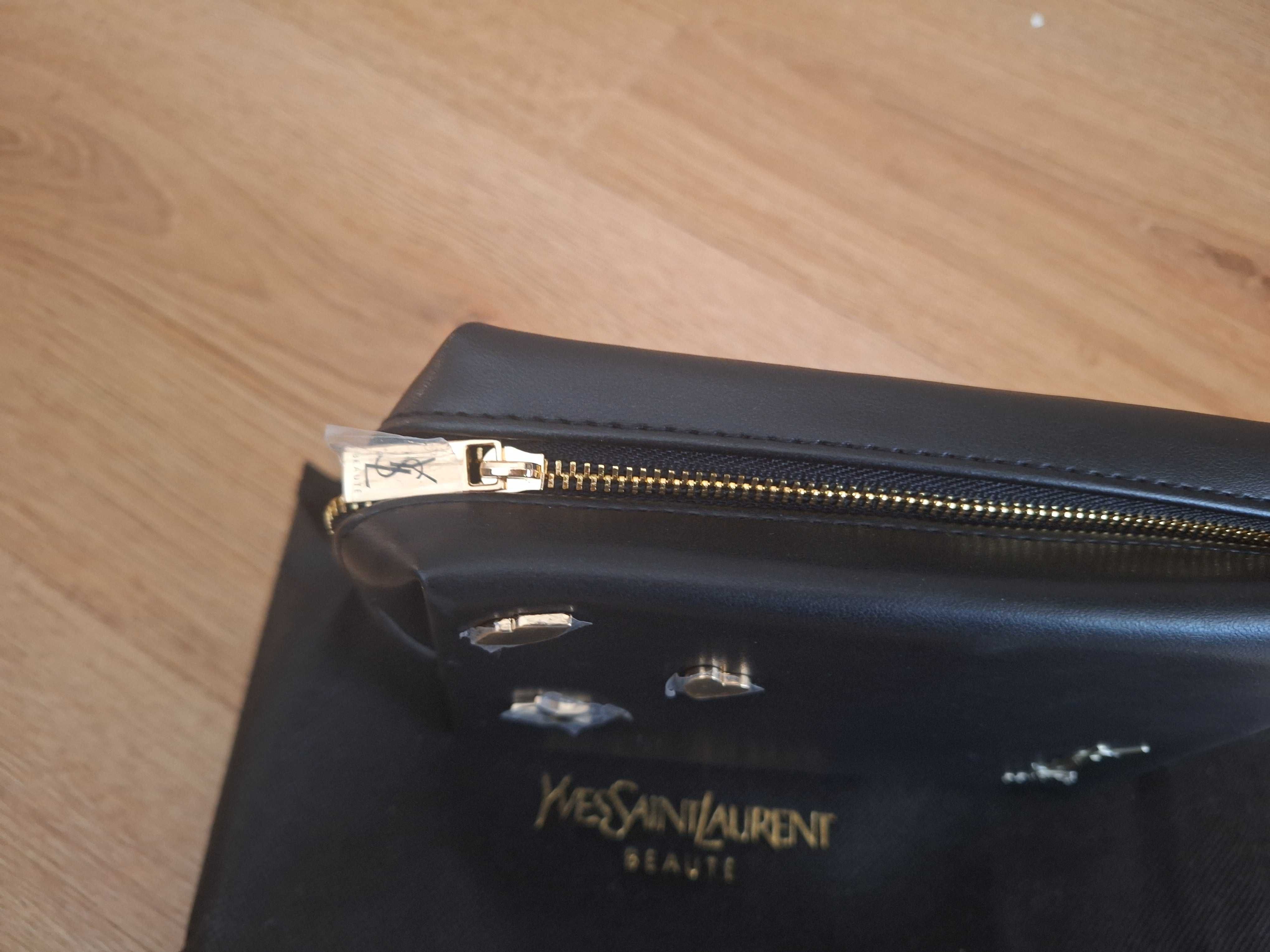 YSL Yves Saint Laurent козметична чанта