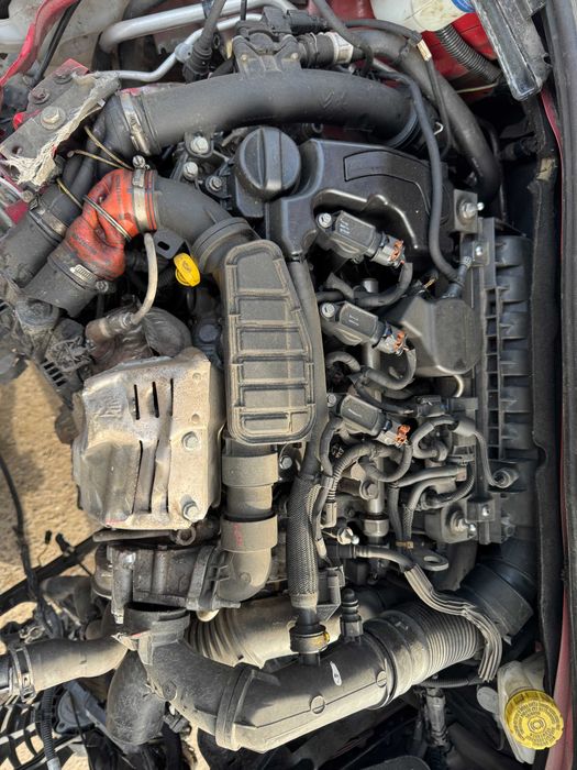 CITROEN C4 CACTUS (2015) 1.2i 16V Piese Auto Dezembrate