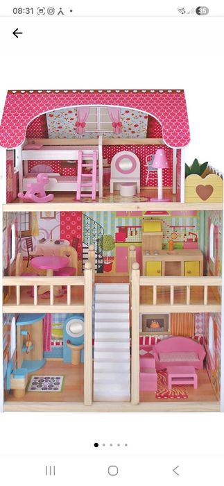 Casa de papusi din lemn cu mobilier din lemn si iluminat cu LED