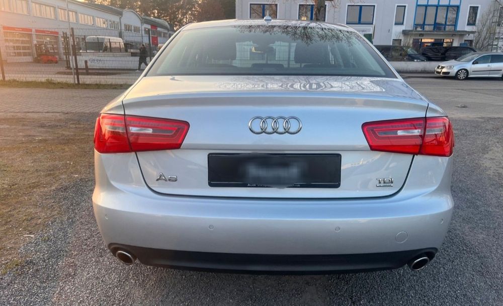 Bara spate senzori camera haion portbagaj triple led audi a6 c7 lx7w
