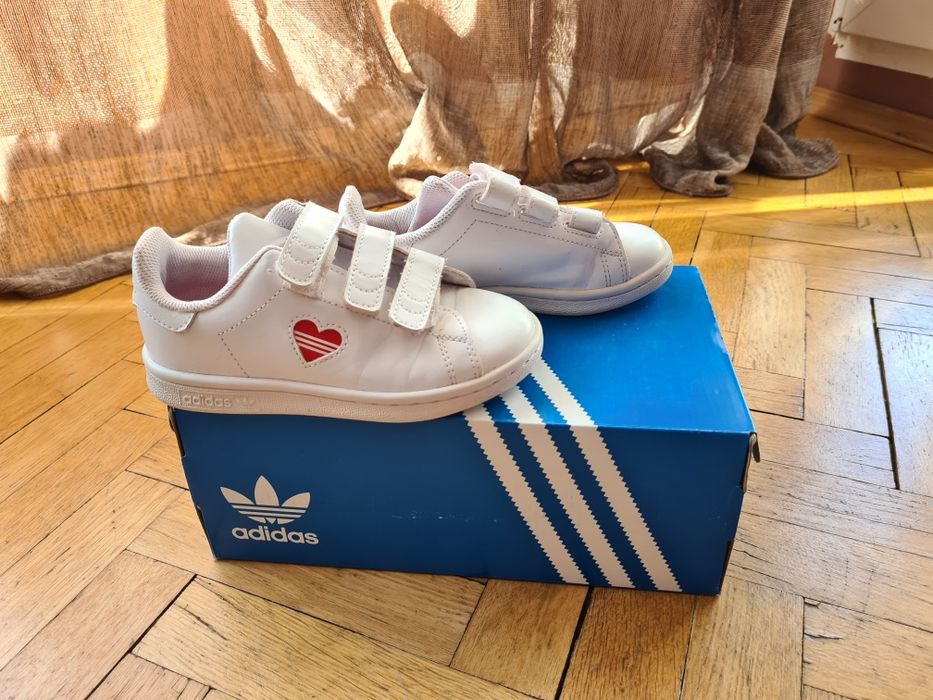 Маратонки Adidas/Адидас  28 номер