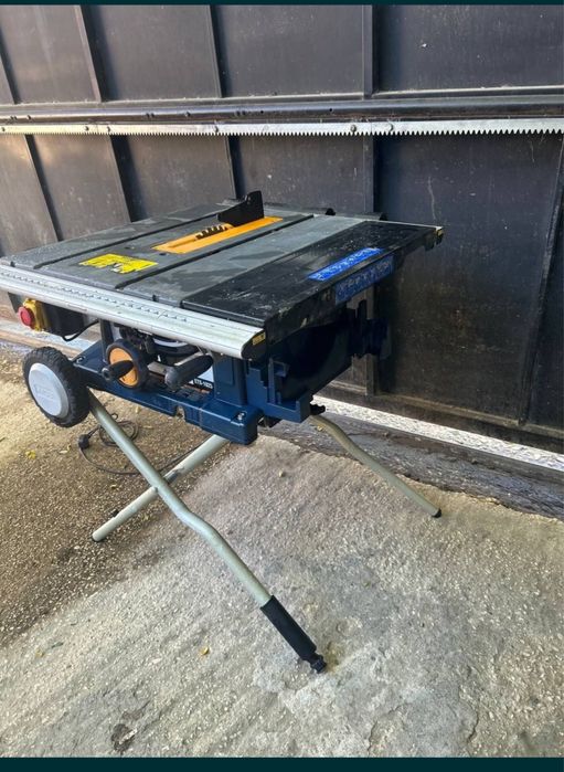 Сгъваема маса циркуляр REOBY 2200 вата 260 диск