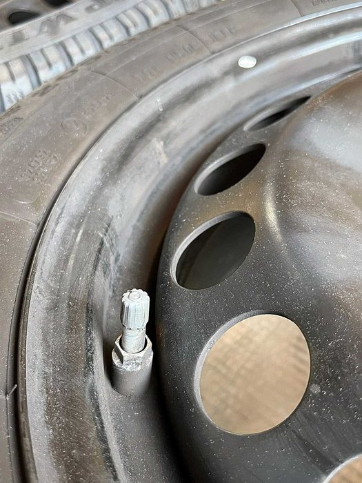 Roti IARNA MERCEDES A B CLA OE 205 55 16 inclusiv senzori presiune