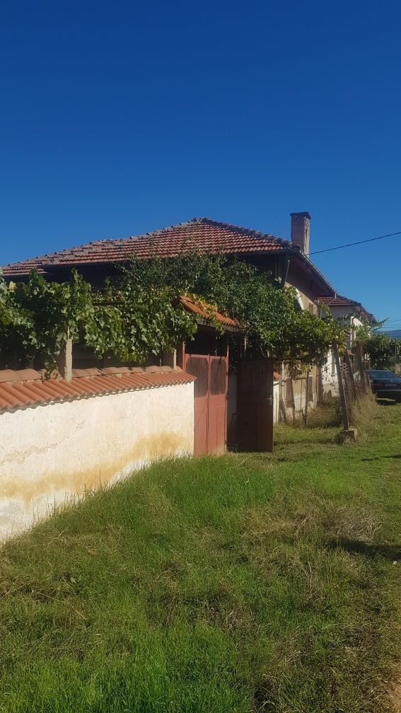 Продава се Къща в с. Крайници, Област Кюстендил - 134 кв.м за 228 €/кв.м - Снимка #1