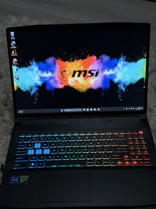 Laptop Gaming MSI Crosshair 16 (Nou) RTX4070 8GB