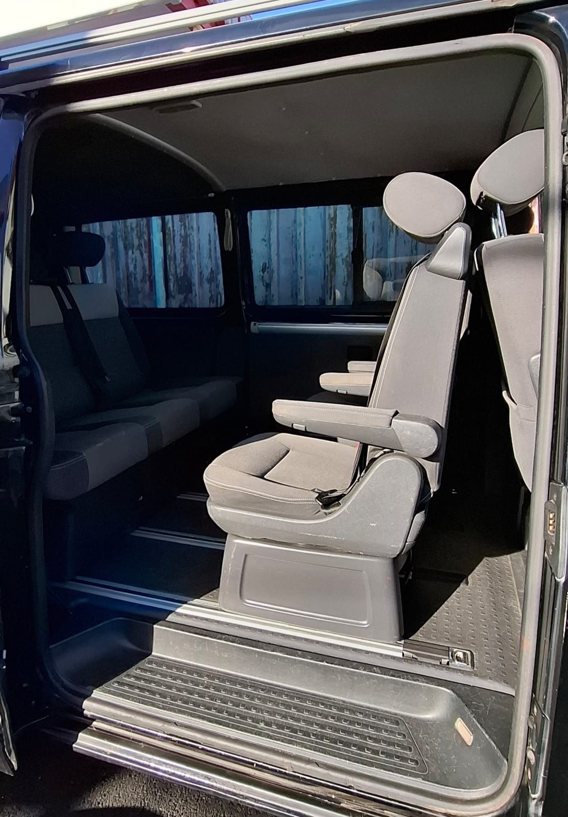 Vw multivan 7 locuri