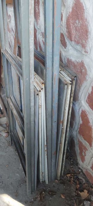 Стилажи масивни, метални с 5 рафта
