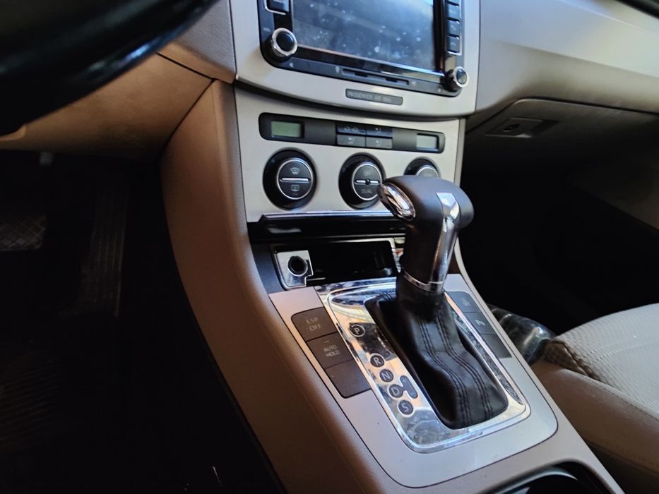 Цял за части -Passat B6 Common Rail 2.0 TDI 140к., DSG Автомат, CBA