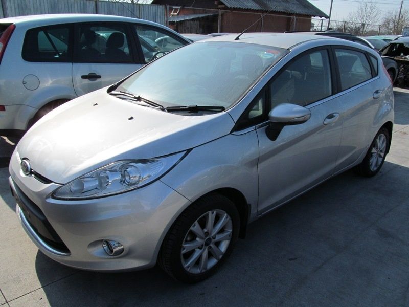 Dezmembrez Ford Fiesta 1.2 Benzina