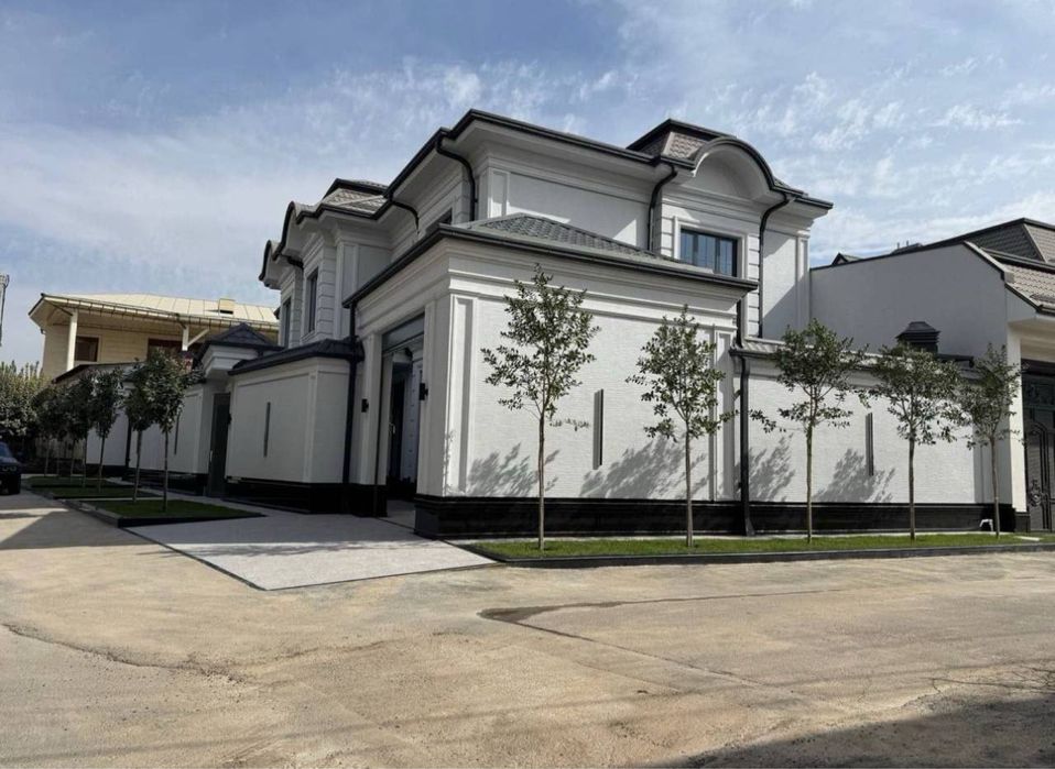 ПРОДАЁТСЯ КОТТЕДЖ 2.3 соток Махалля Амира Темура МирзоУлугбекский рн