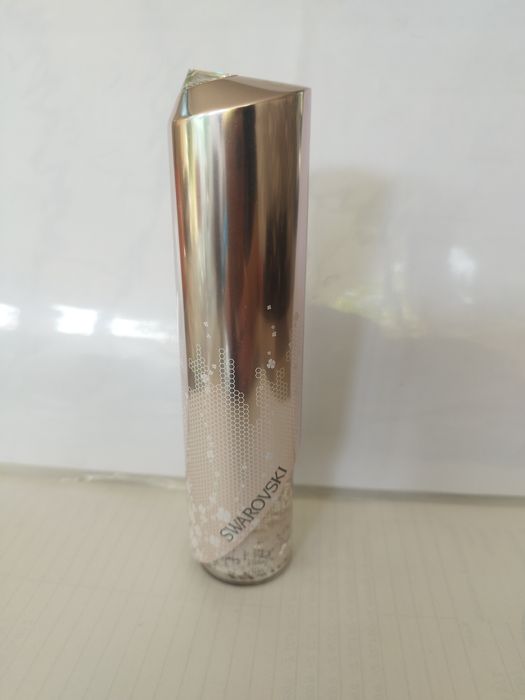 Aura by Swarovski Collection Mariage Оригинал
50 мл едт,без одного п