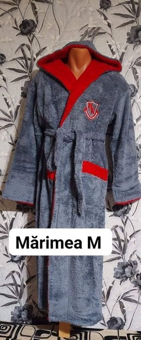 Halate baie bărbați