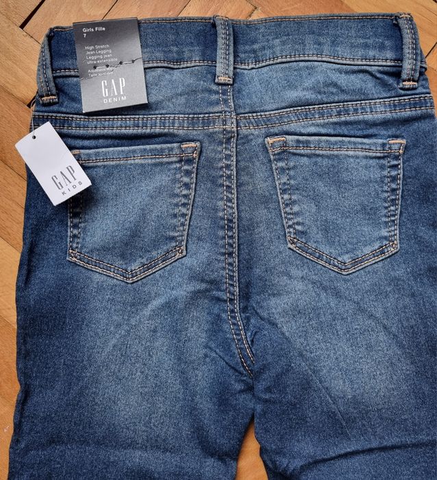 Детски дънки GAP