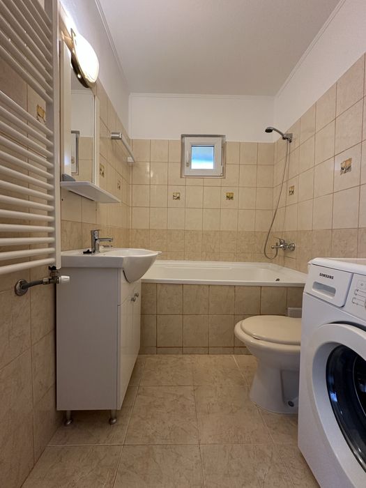 Proprietar inchiriez apartament doua camere