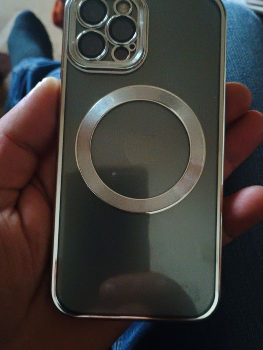 iPhone 12 pro baterie 100