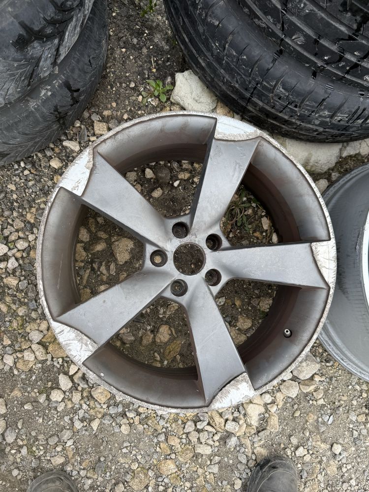 1бр Джанта 19'' с драскотини пукнато Rotor Audi 5х112 8,5j et35 брой