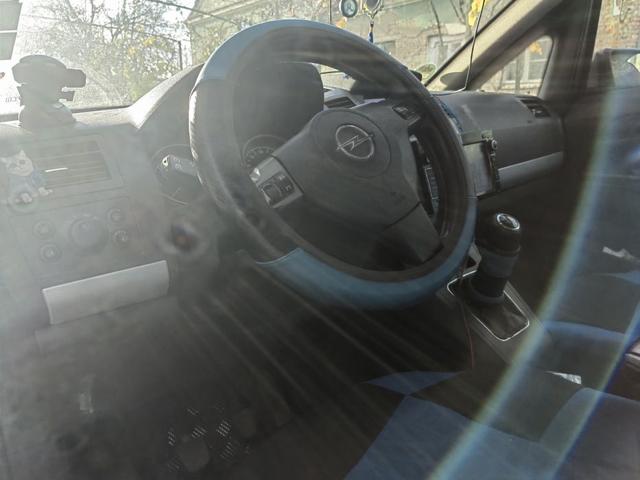 Vând opel zafira 2006