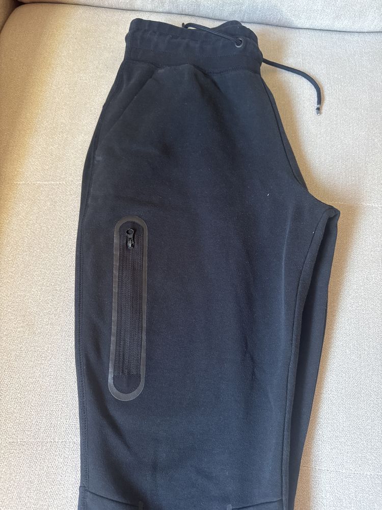 Nike tech fleece