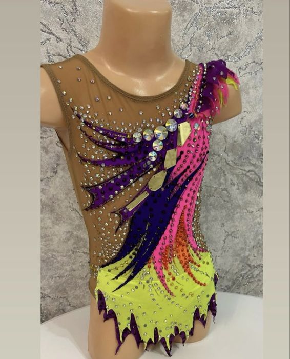 Купальник для художественной гимнастики