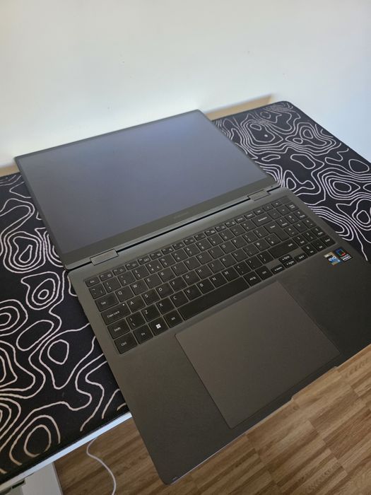 Galaxy Book3 Pro 360 5G + Pen