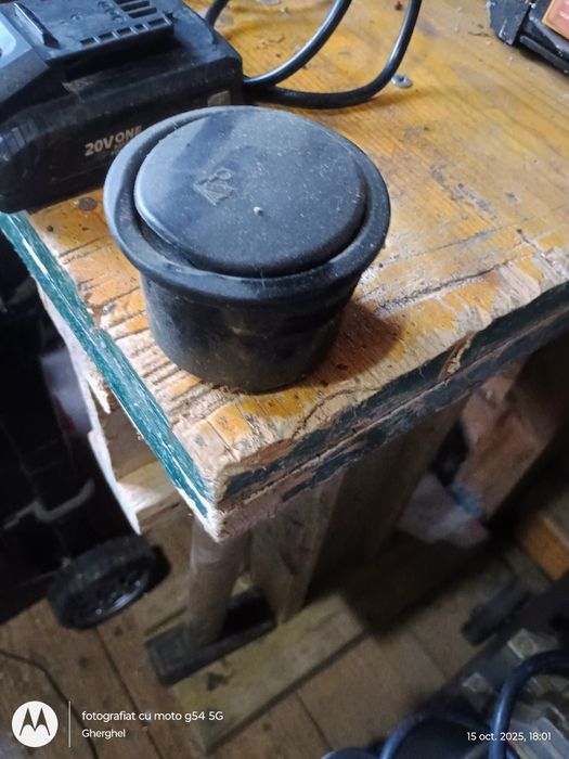 Scrumiera auto in perfecta stare