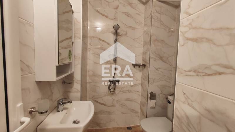 Дава се под наем Тристаен апартамент в Варна, ЖП Гара - 44 кв.м за 306 € - Снимка #4