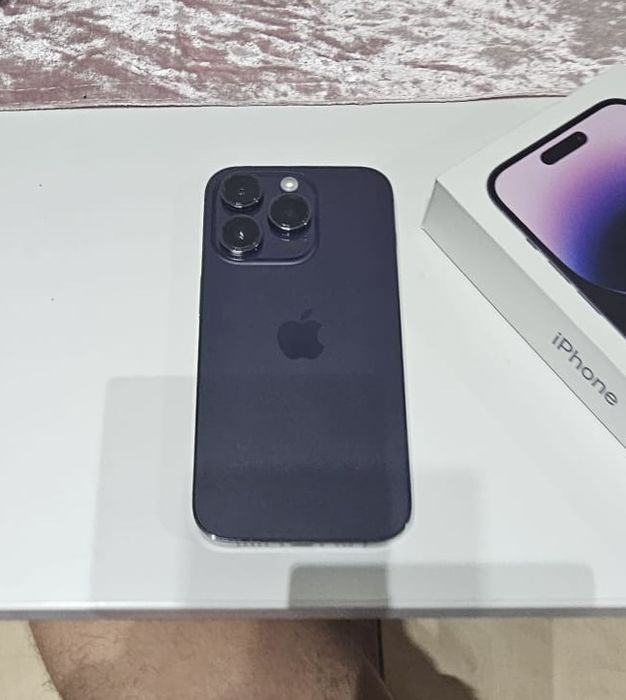 Vand iphone 14 pro 256 GB
