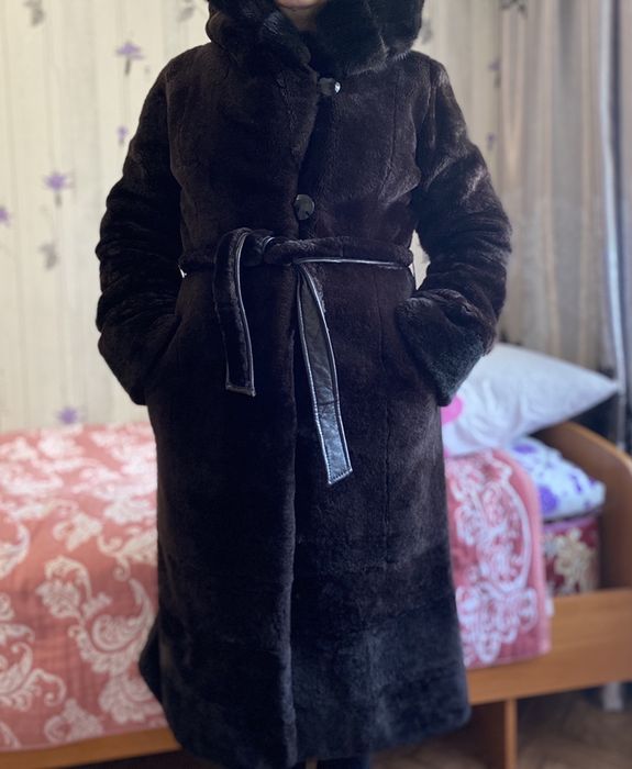 Шуба мутон в отличном состоянии