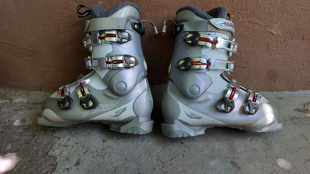 Vand clapari ski Atomic