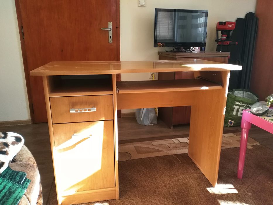 Бюро за компютър