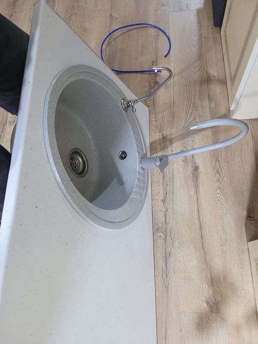 Столешница,  раковина