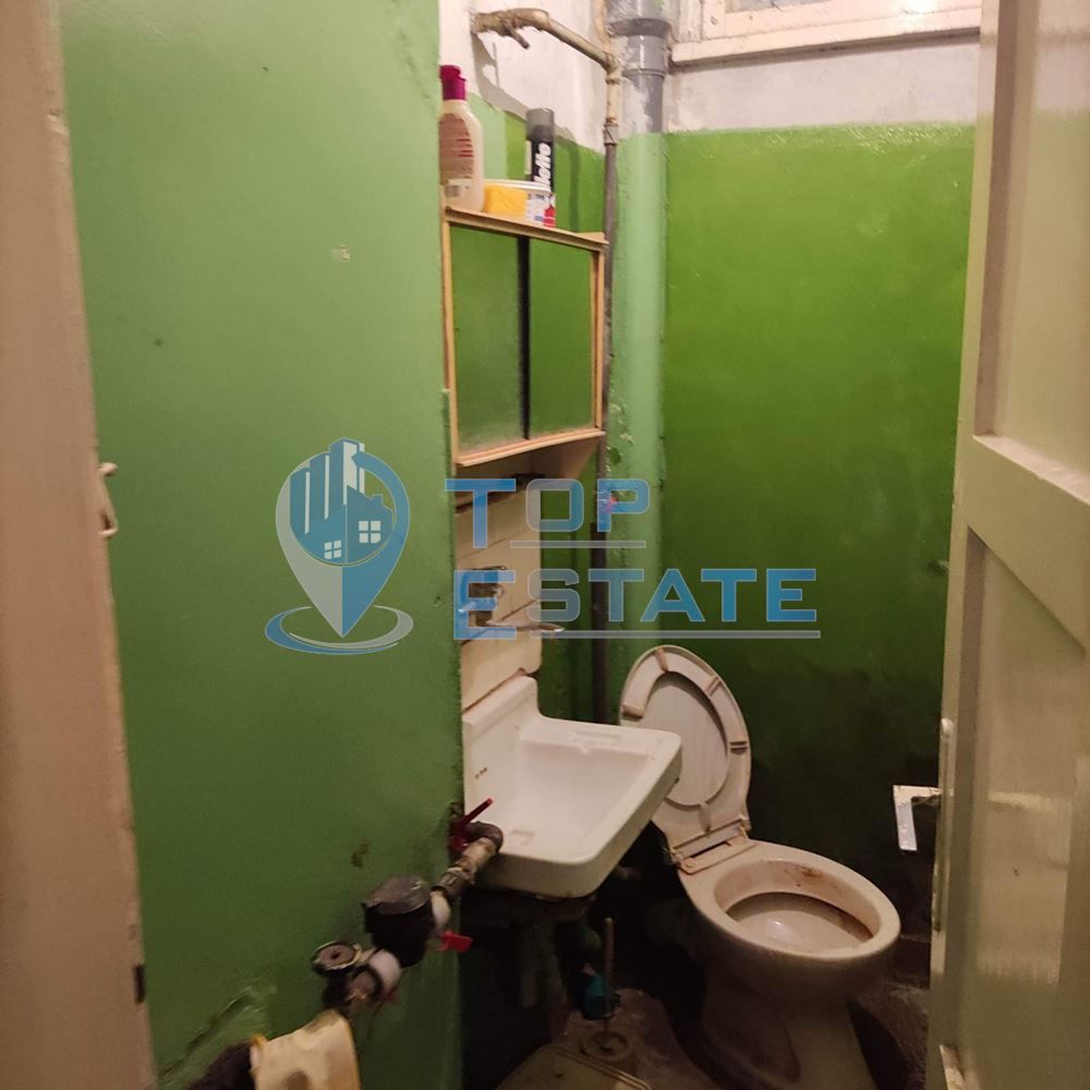 Продава се Четиристаен апартамент в Велико Търново, Център - 85 кв.м за 1151 €/кв.м - Снимка #6