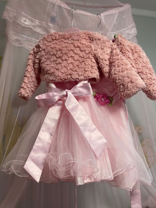 Принцески рокли 92 см, близнаци, 5-30 лв