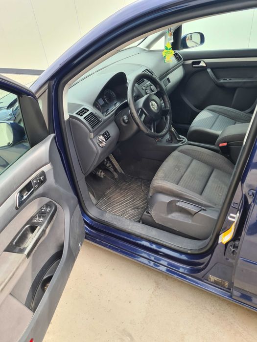 / САМО НА ЧАСТИ / VW Touran 1.9TDI, 105кс код - BKC, ляв волан
