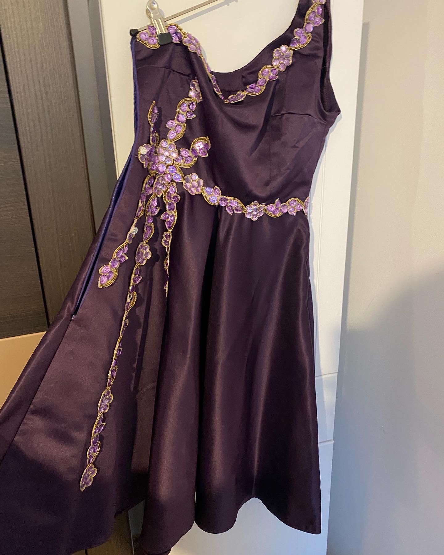 Rochie făcută pe comanda