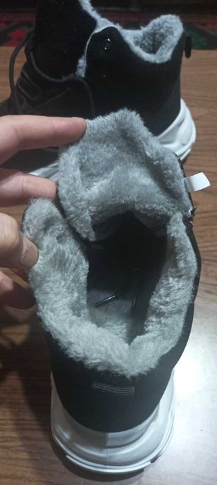 Мъжки зимни топли високи маратонки с пухена подплата