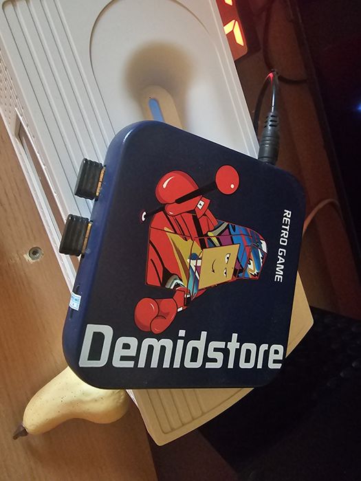 Игровая приставка