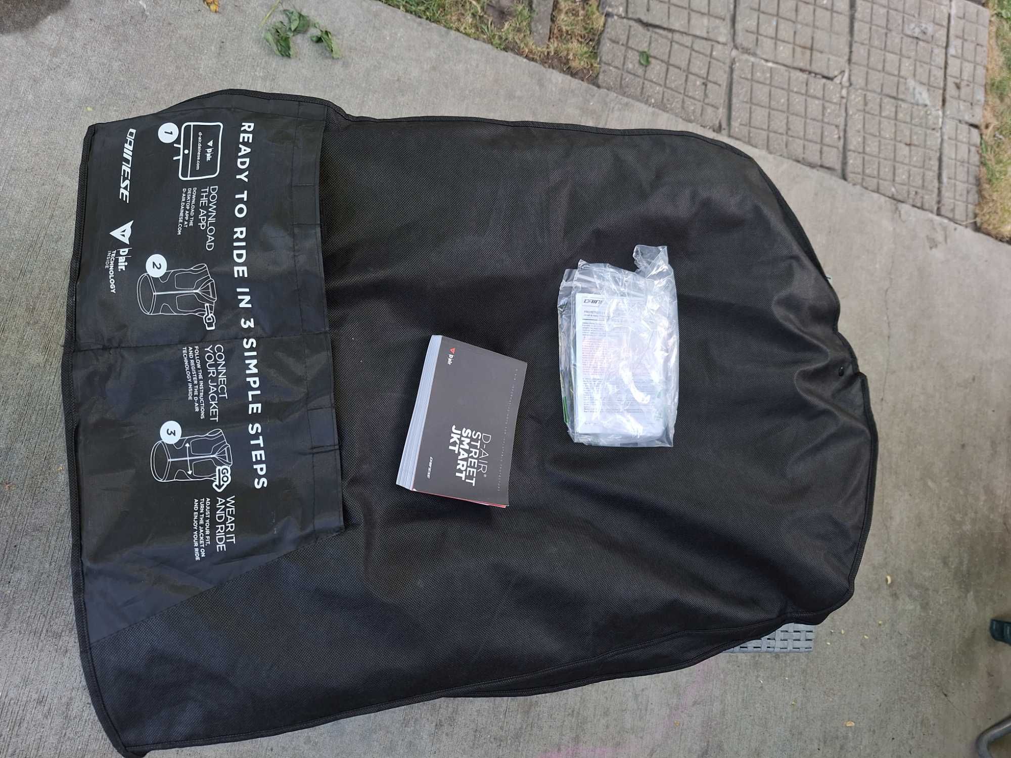 Яке Dainese Smart LS с въздушни възглавници. 2бр. Размери 52 и 54