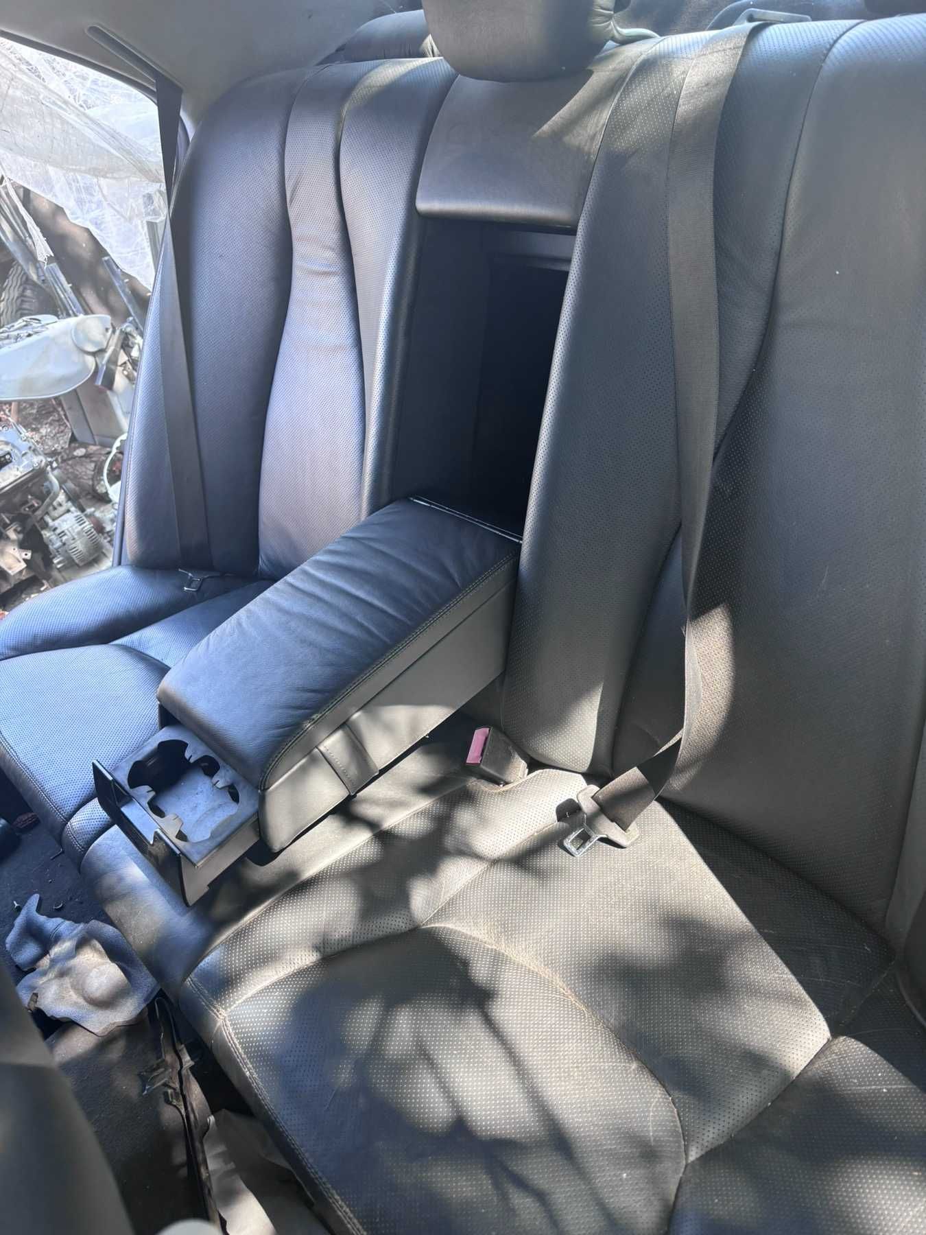 Салон W220 Къса база