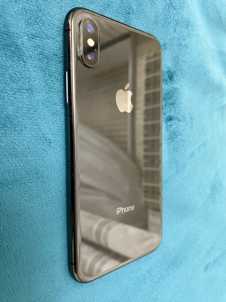 Iphone X сатылады