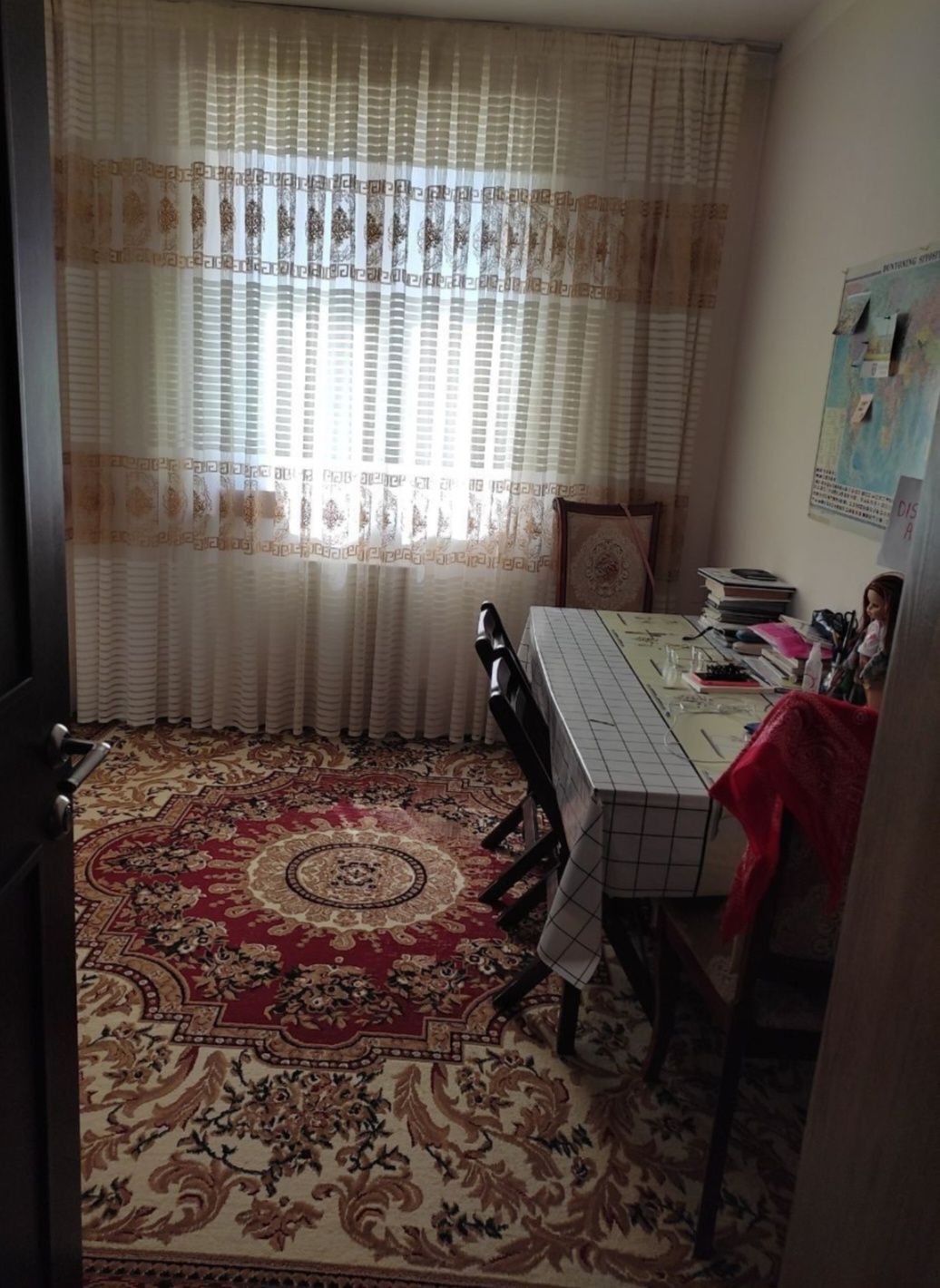 Срочно продаётся 3 комн квартира 5 этаж  дом 7 этажка Роща